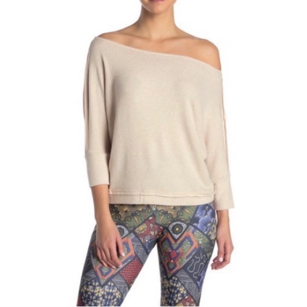 Onzie weekend one shoulder top